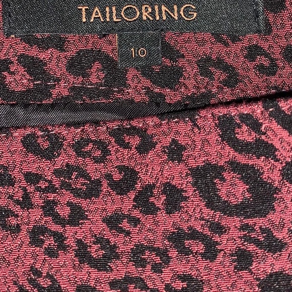 Pencil skirt - Picture 2 of 3